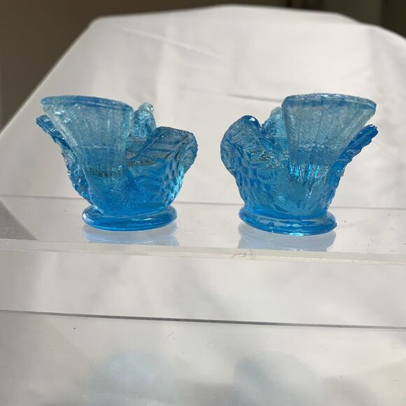 Lot of 2 EAPG McKee Glass Bird with Berry Open Salt 1880-1890 3 1/2"x2"x1 3/4" - Picture 4 of 10